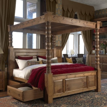 Luxury Four Poster Beds Handmade In The, King Size 4 Poster Bed With Storage