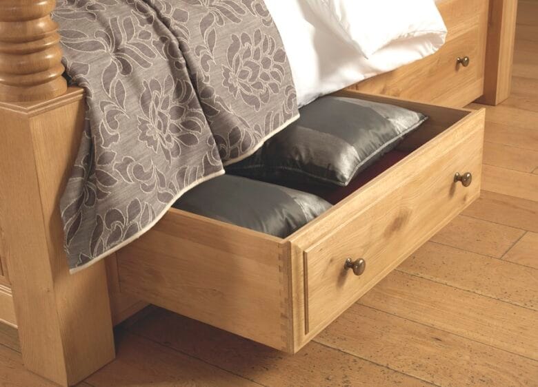 The Traditional Balmoral Four Poster Bed Handmade in the UK