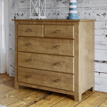 Solid Oak Chest of Drawers