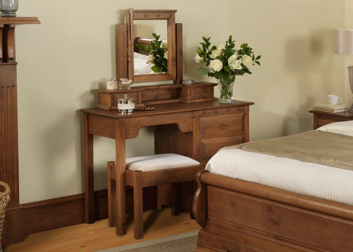 Solid Wood Dressing Table Revival Beds