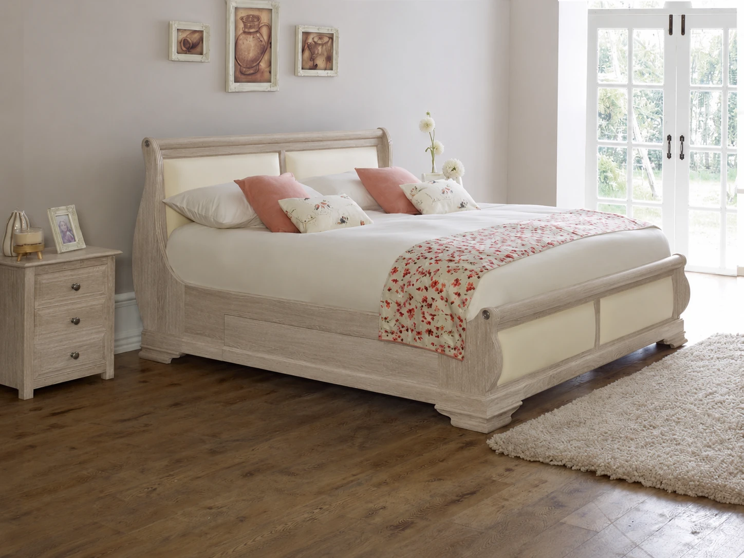 Amalfi Sleigh bed limed oak