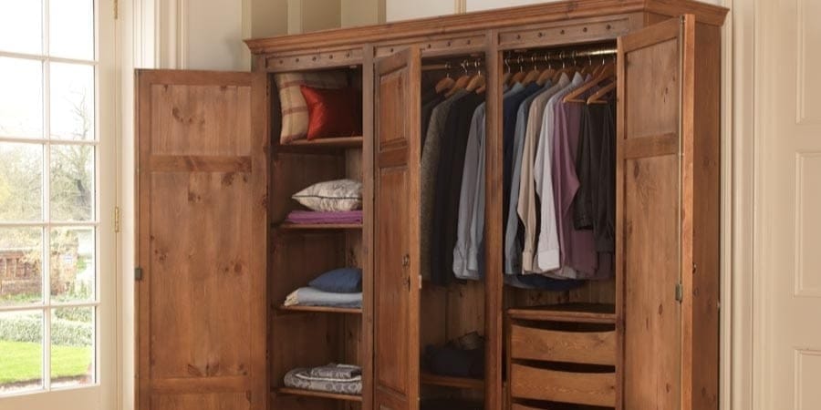 Freestanding Solid wood Wardrobe