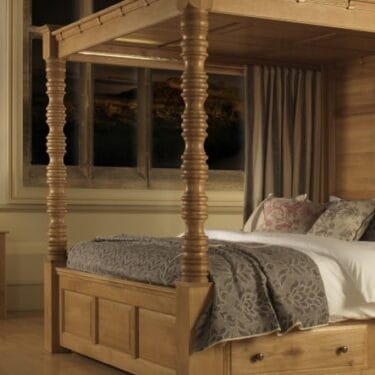 Balmoral Four Poster Bed